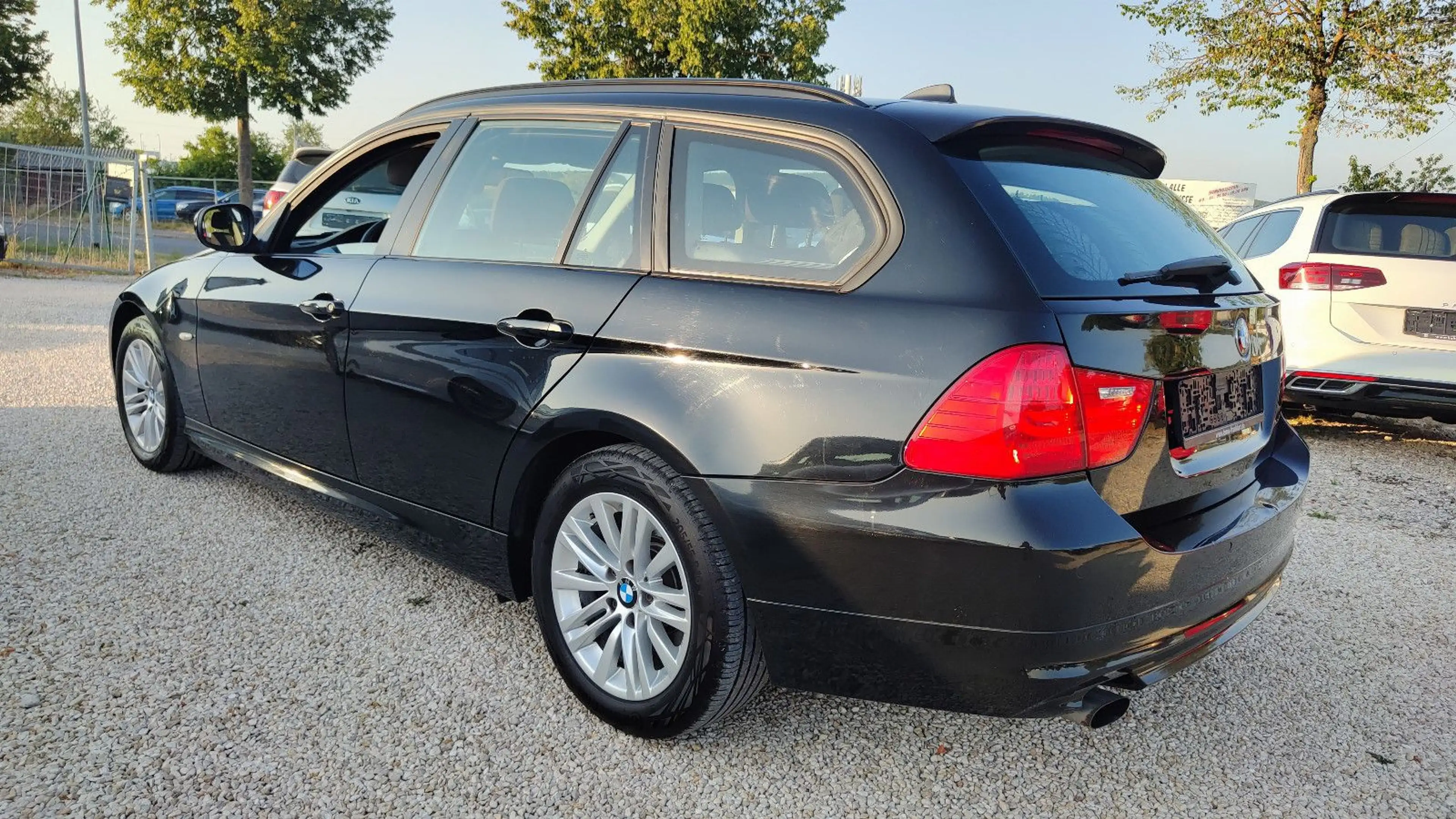 BMW 318 d Touring Xenon* Navi* 2.Hand* 4.200€ Netto! — photo 9