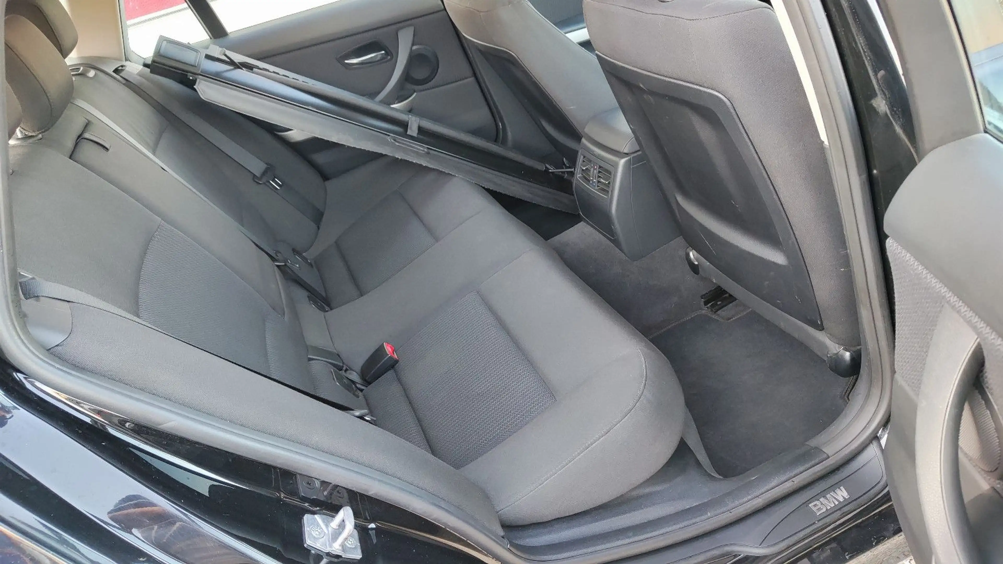 BMW 318 d Touring Xenon* Navi* 2.Hand* 4.200€ Netto! — photo 34