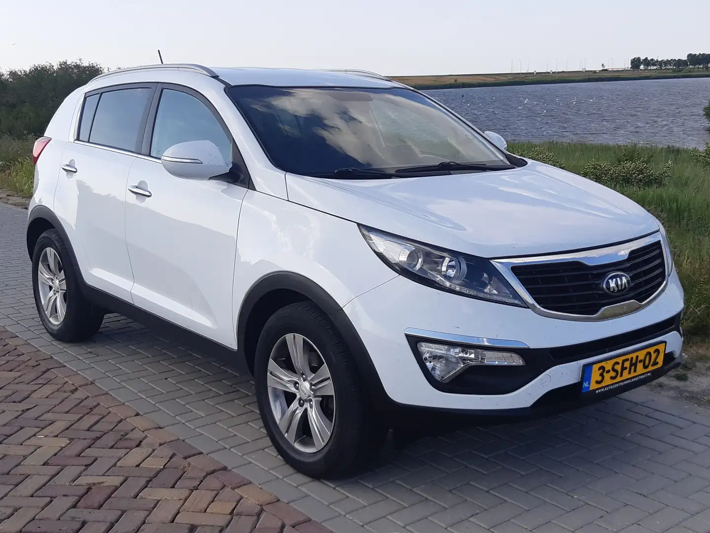 Kia Sportage Sportage 1.6 GDI 20th Anniv. Wit - 2