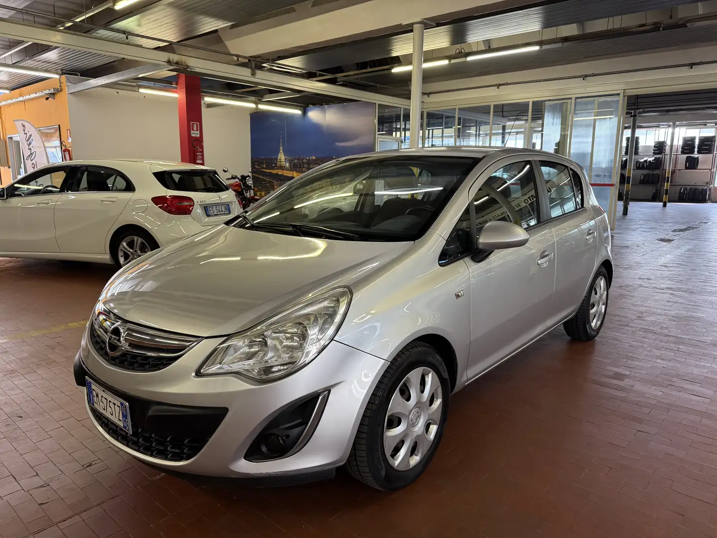 Opel Corsa 5p 1.2 Edition  85cv Argento - 2