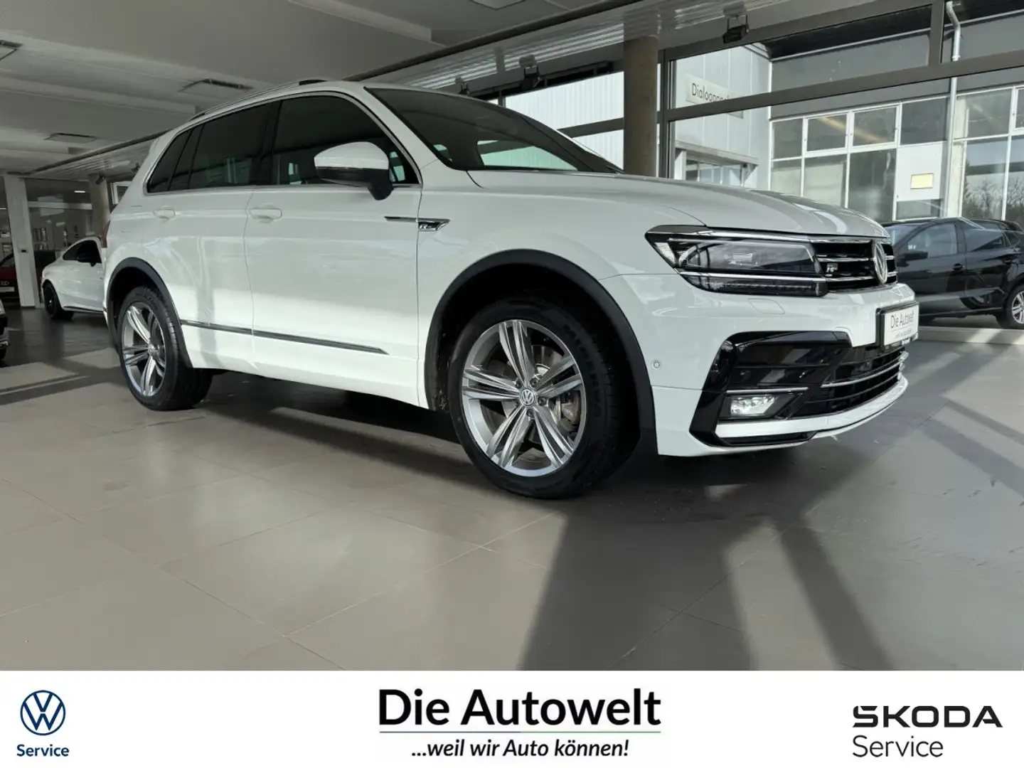 Volkswagen Tiguan Highline 4Mo 2.0 TDI 2x R-LINE NAVI LEDER Klima Wit - 1