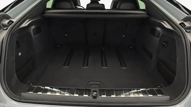 BMW X6 xDrive30d Ansicht 11