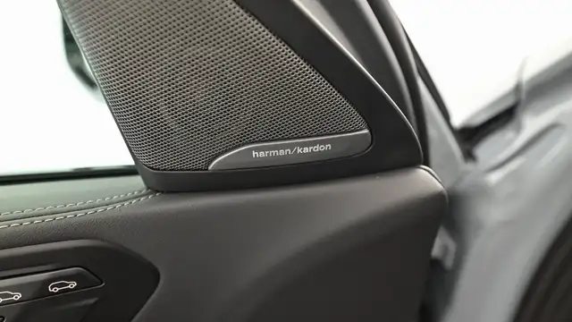 BMW X6 xDrive30d Ansicht 18