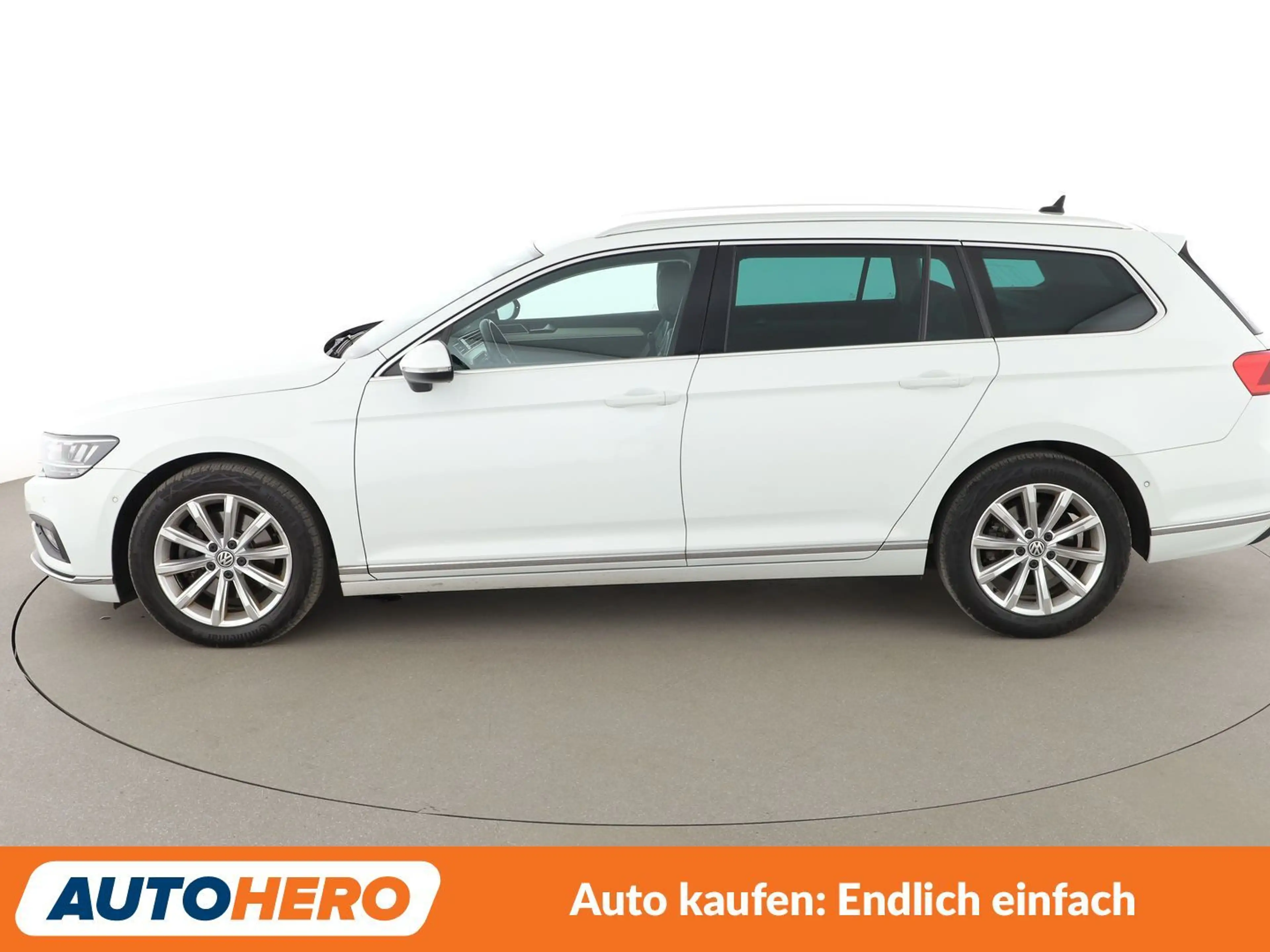 Volkswagen Passat 2.0 TDI Elegance Aut.*NAVI*MATRIX*ACC*PDC*SHZ*ALU* — photo 3