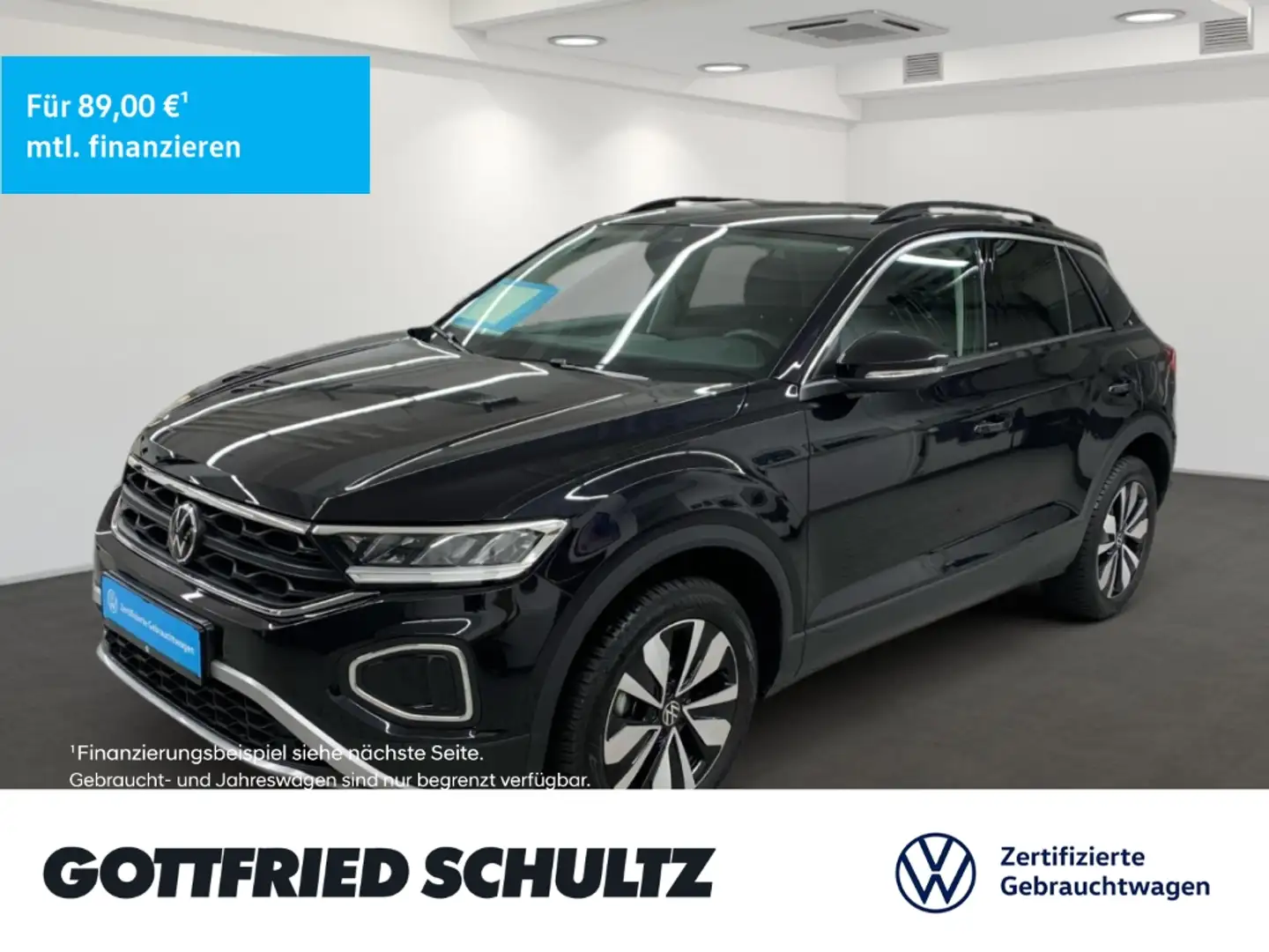 Volkswagen T-Roc DSG 1.5 TSI ACC LED PDC AHK Navi Move Zwart - 1