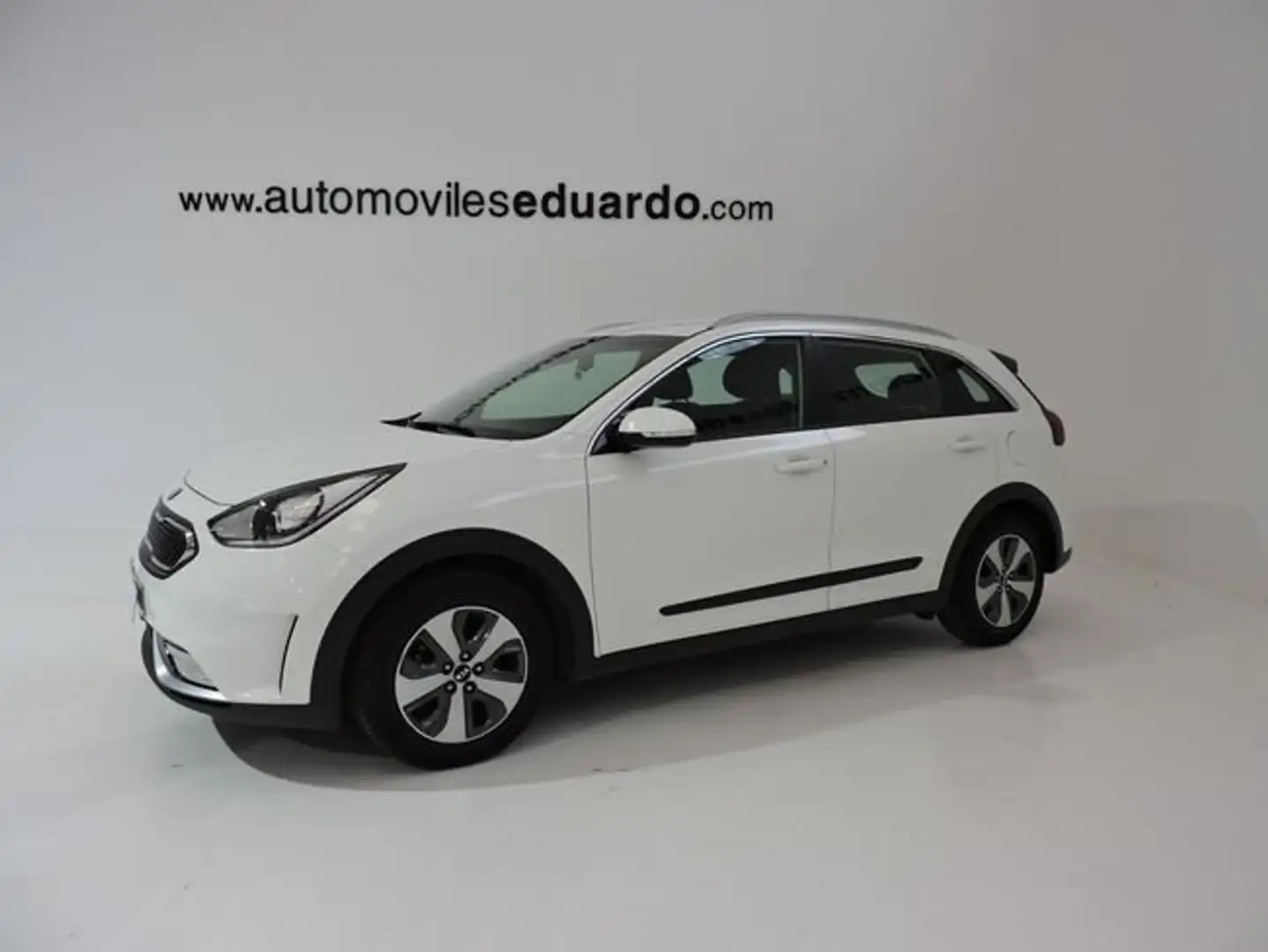 Kia Niro 1.6 HEV Drive Blanco - 1