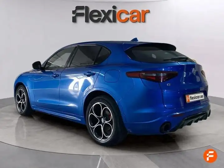 Alfa Romeo Stelvio 2022, foto 5