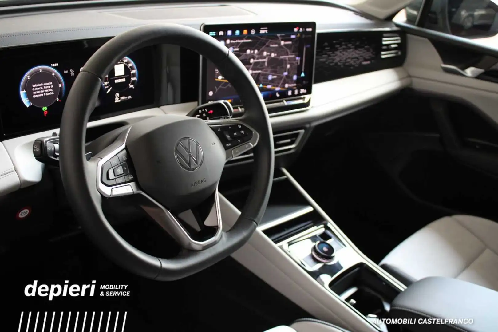 Volkswagen Tiguan Tiguan 2.0 TDI DSG Elegance Grün - 2