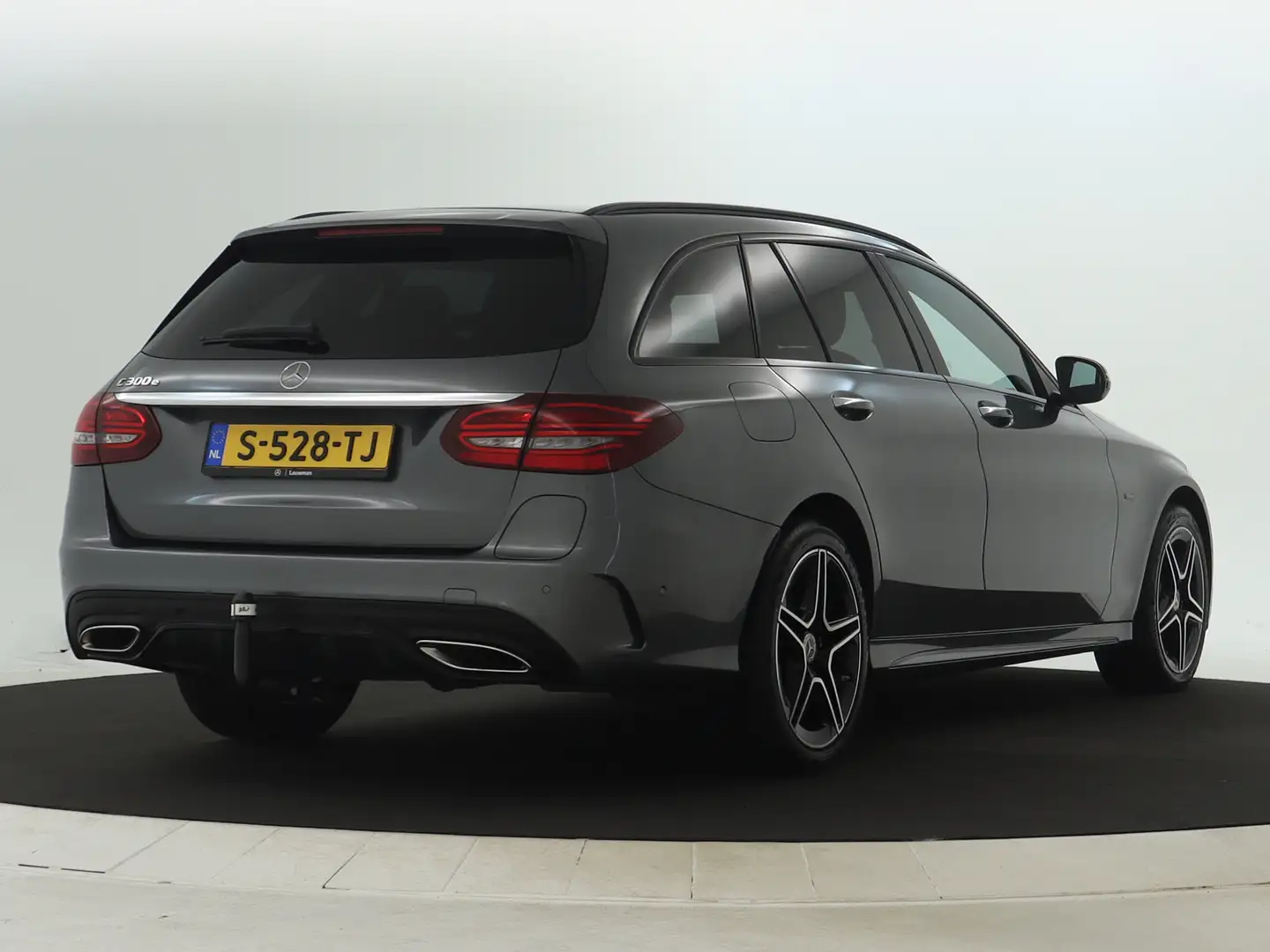 Mercedes-Benz C 300 Estate e Premium Plus Pack | Distronic | Dode Hoek Grijs - 2