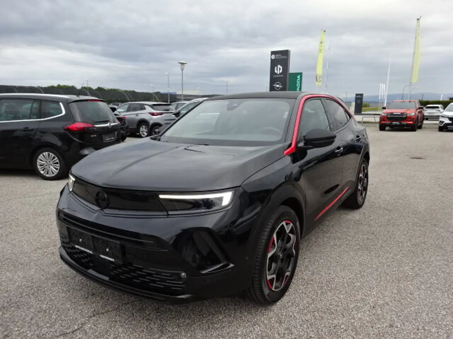 Opel Mokka 1,2 Direct Injection Turbo GS-Line Schwarz - 2