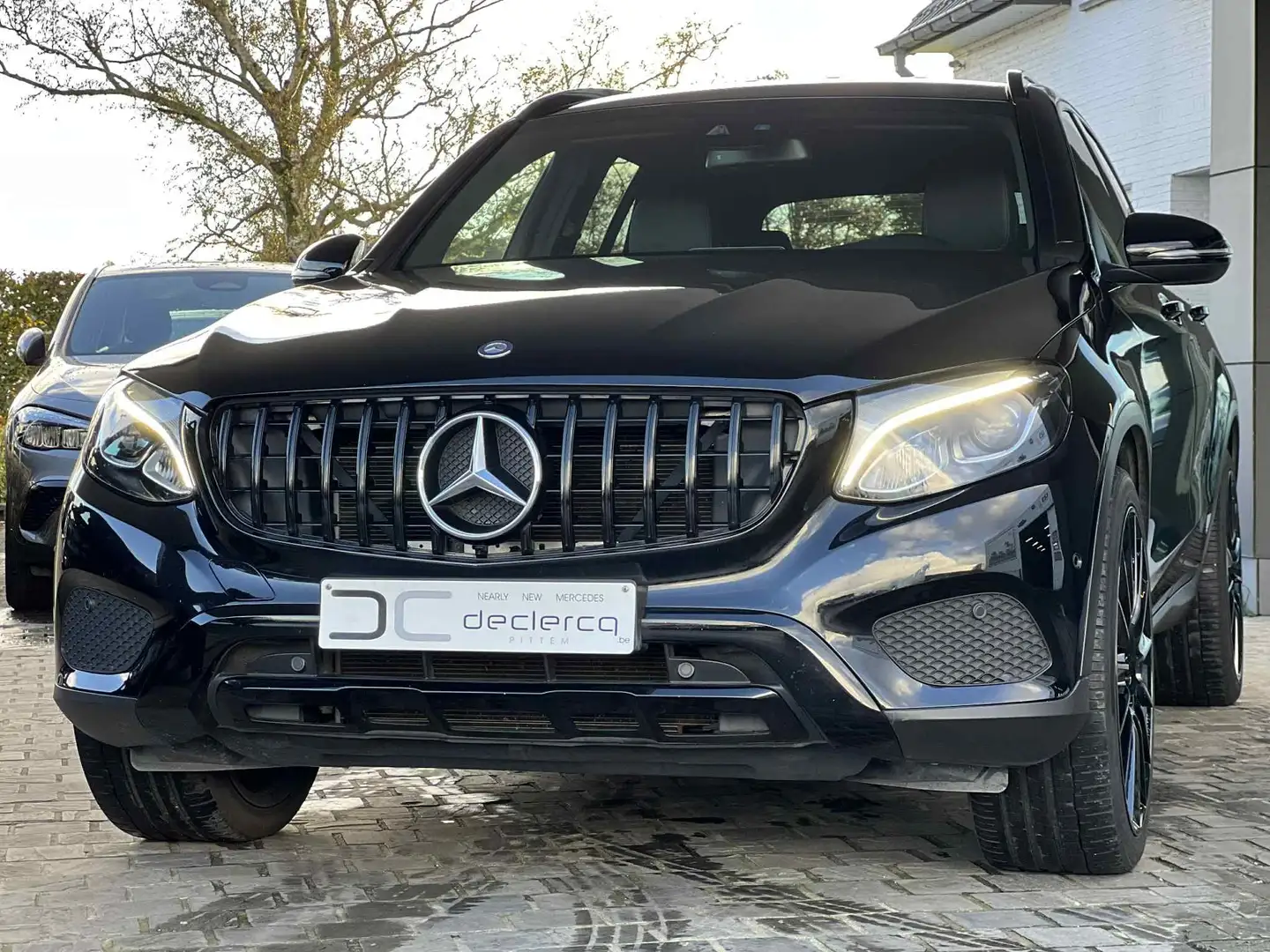 Mercedes-Benz GLC 250 4M Automaat camera trekhaak dodehoekassist Noir - 1