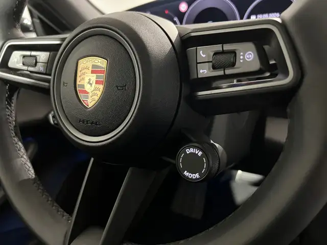 Porsche Taycan view 20