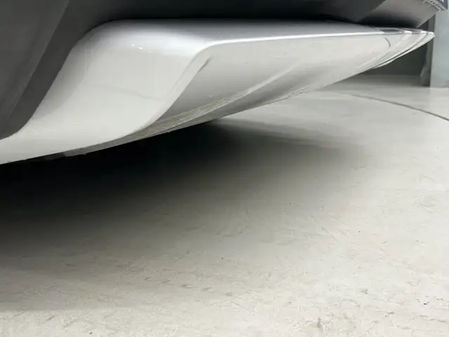 Porsche Taycan view 17