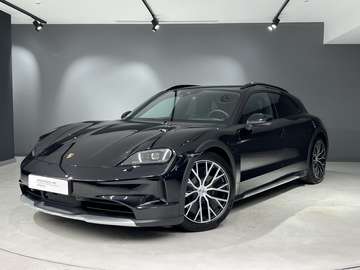 4 Cross Turismo