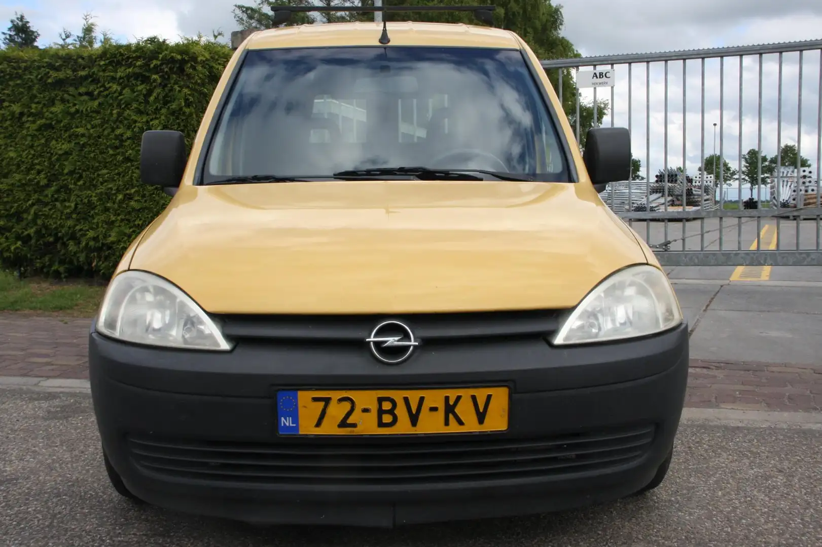 Opel Combo 1.7 CDTi City 500 kg. MARGE! Amarillo - 2