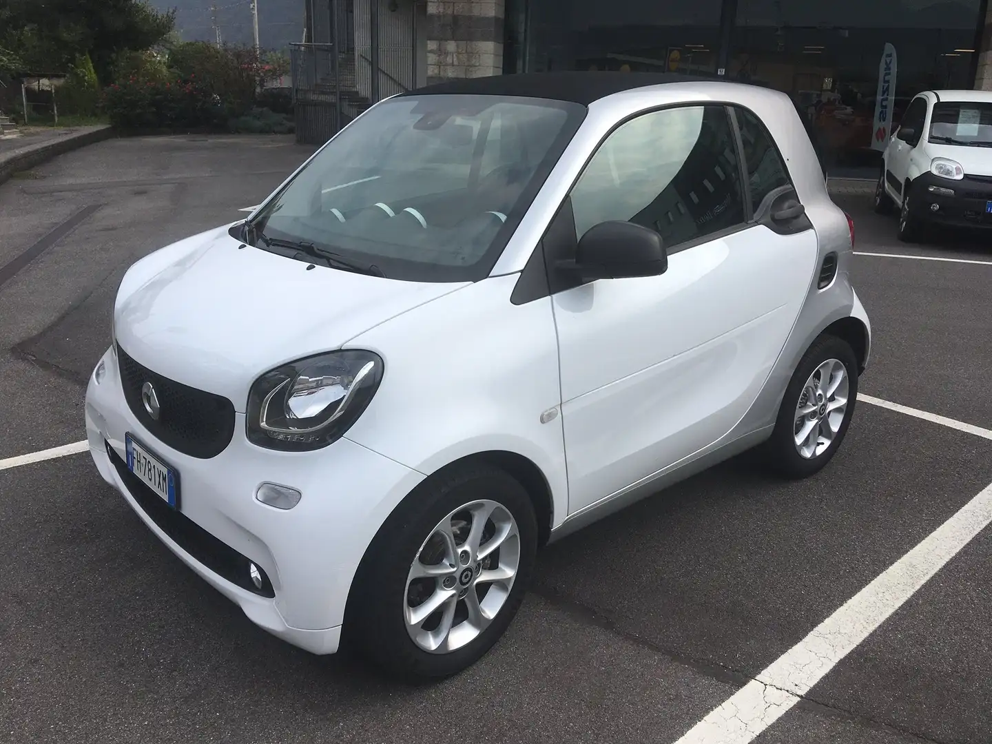 smart forTwo Fortwo 1.0 Youngster 71cv c/S.S. Blanco - 1