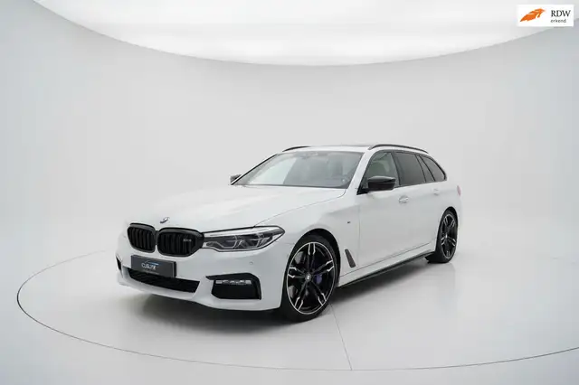 BMW 540 5-serie Touring 540i xDrive High Executive M SPORT