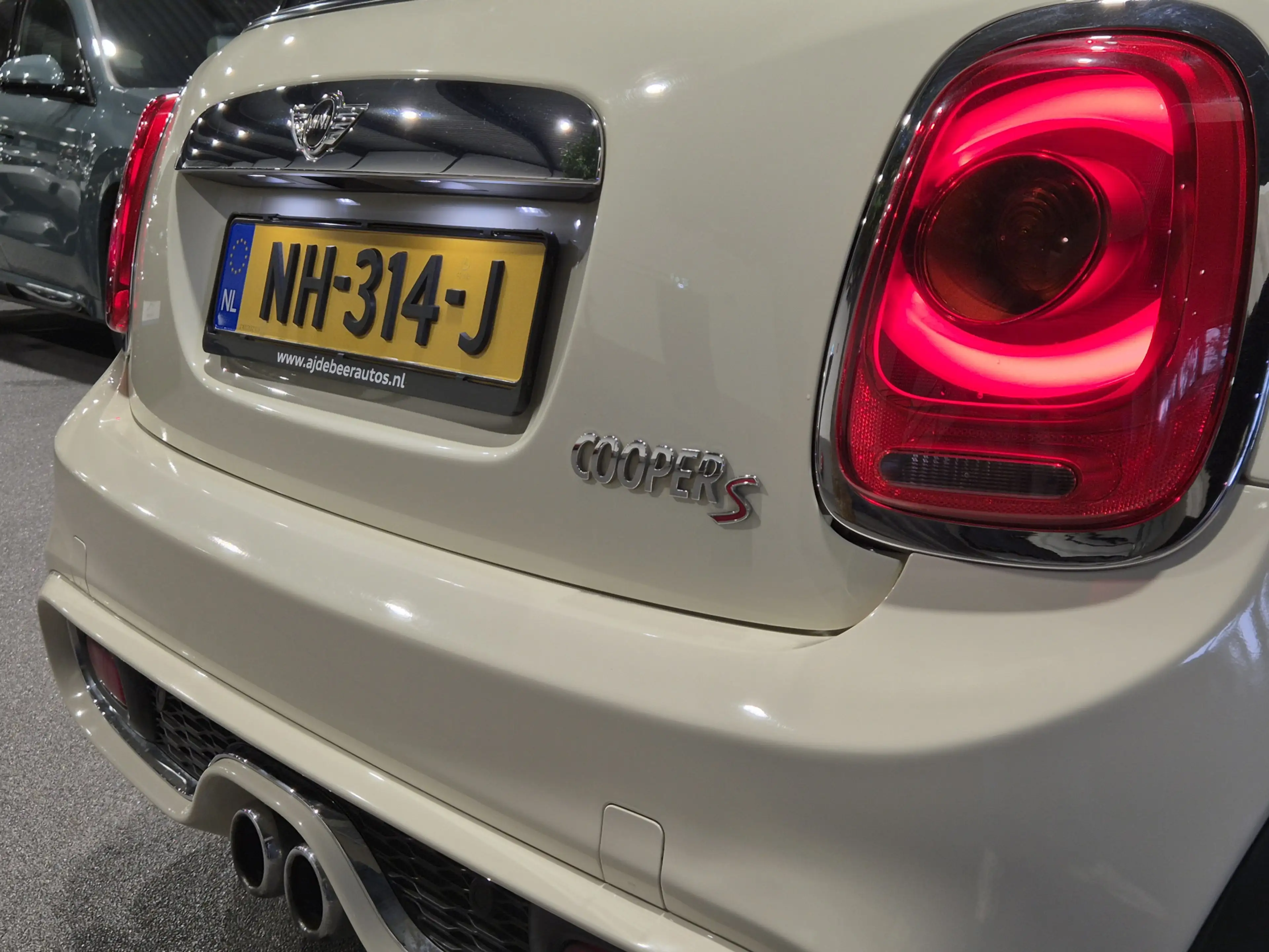 MINI Cooper S 3-Deurs 2.0 Panorama | LED | Navigatie | Cruise | — photo 16