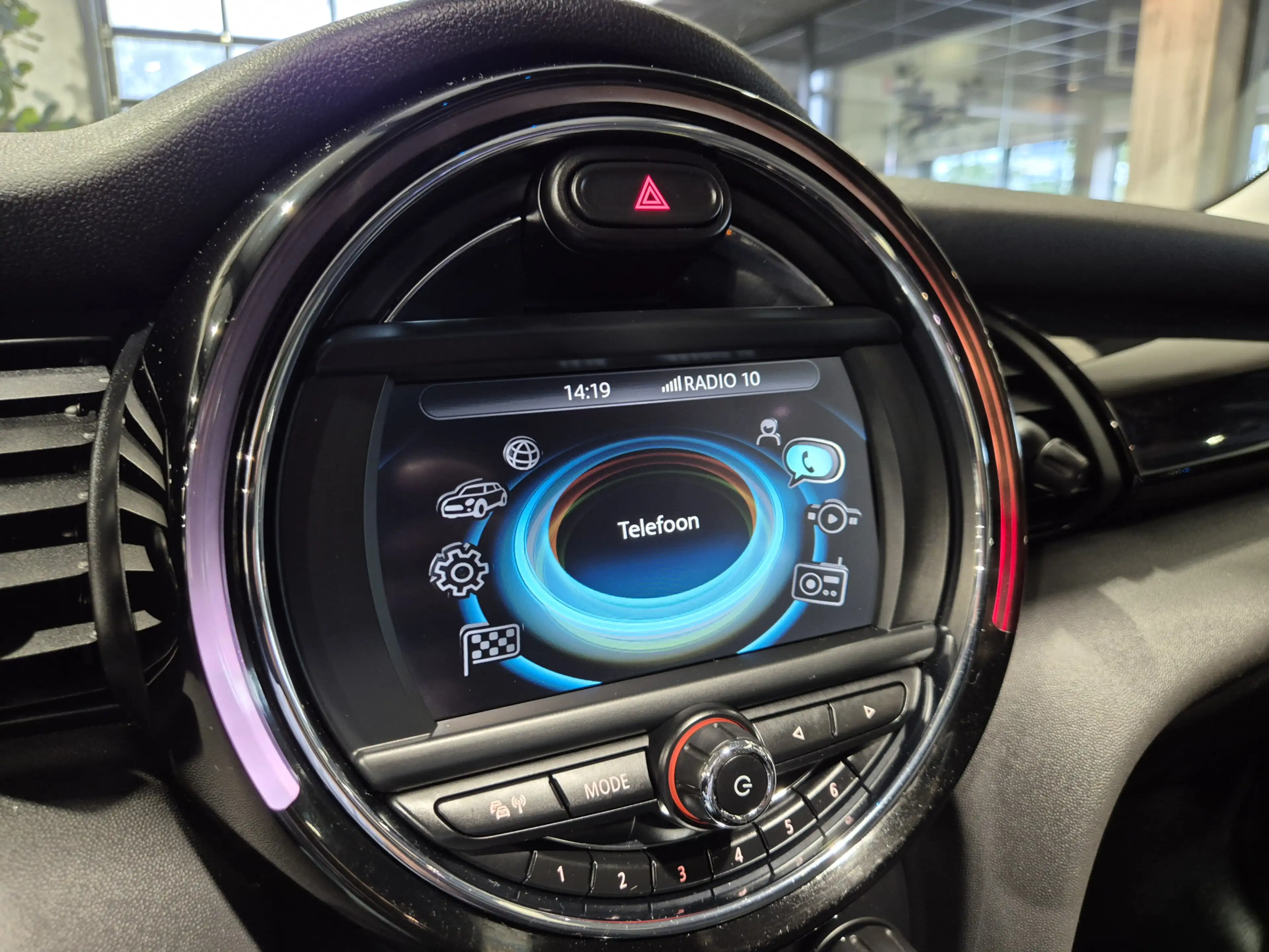MINI Cooper S 3-Deurs 2.0 Panorama | LED | Navigatie | Cruise | — photo 9