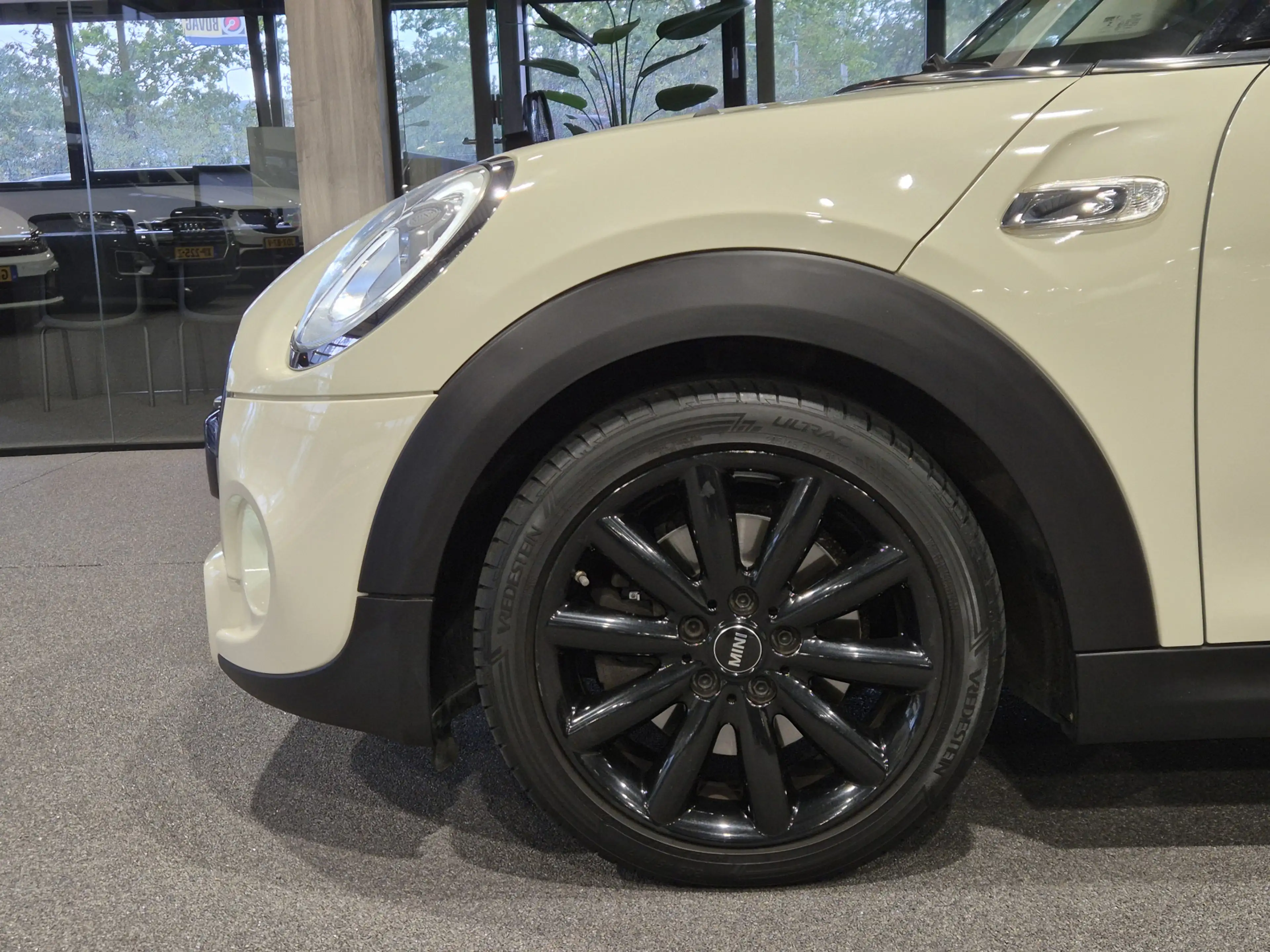 MINI Cooper S 3-Deurs 2.0 Panorama | LED | Navigatie | Cruise | — photo 12