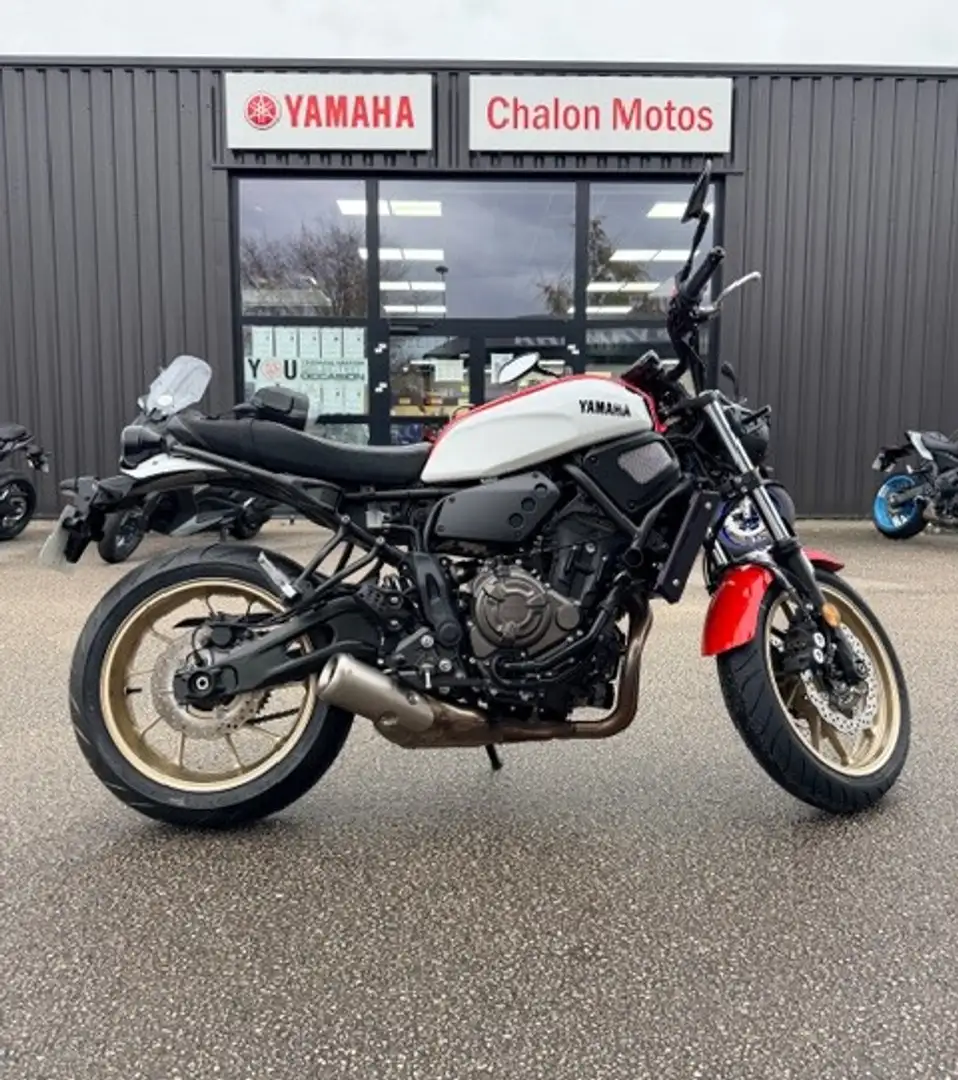 Yamaha XSR 700 Rouge - 1