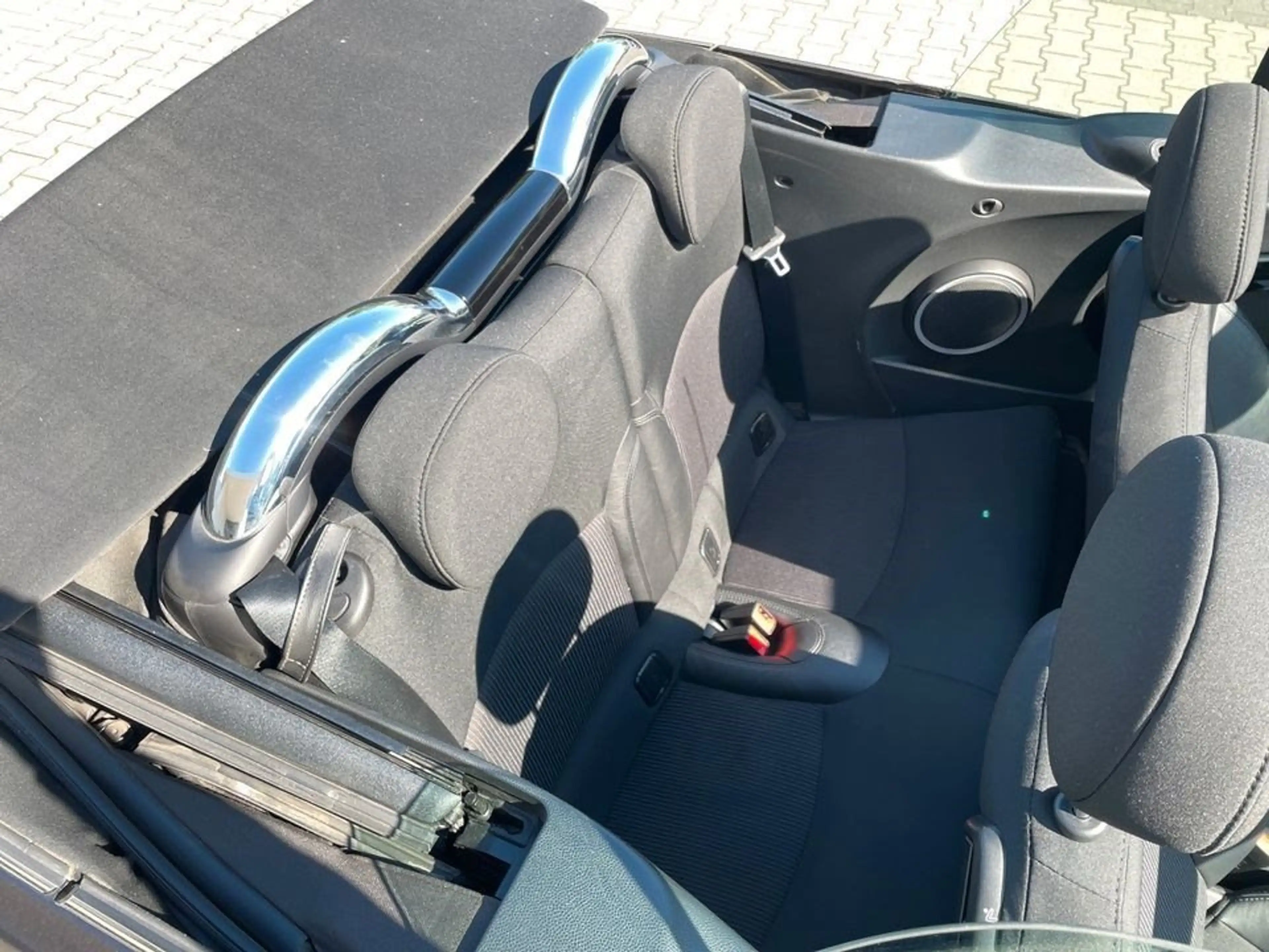 MINI Cooper Cabrio Cooper Cabrio + TÜV bis 07.2028 — photo 15
