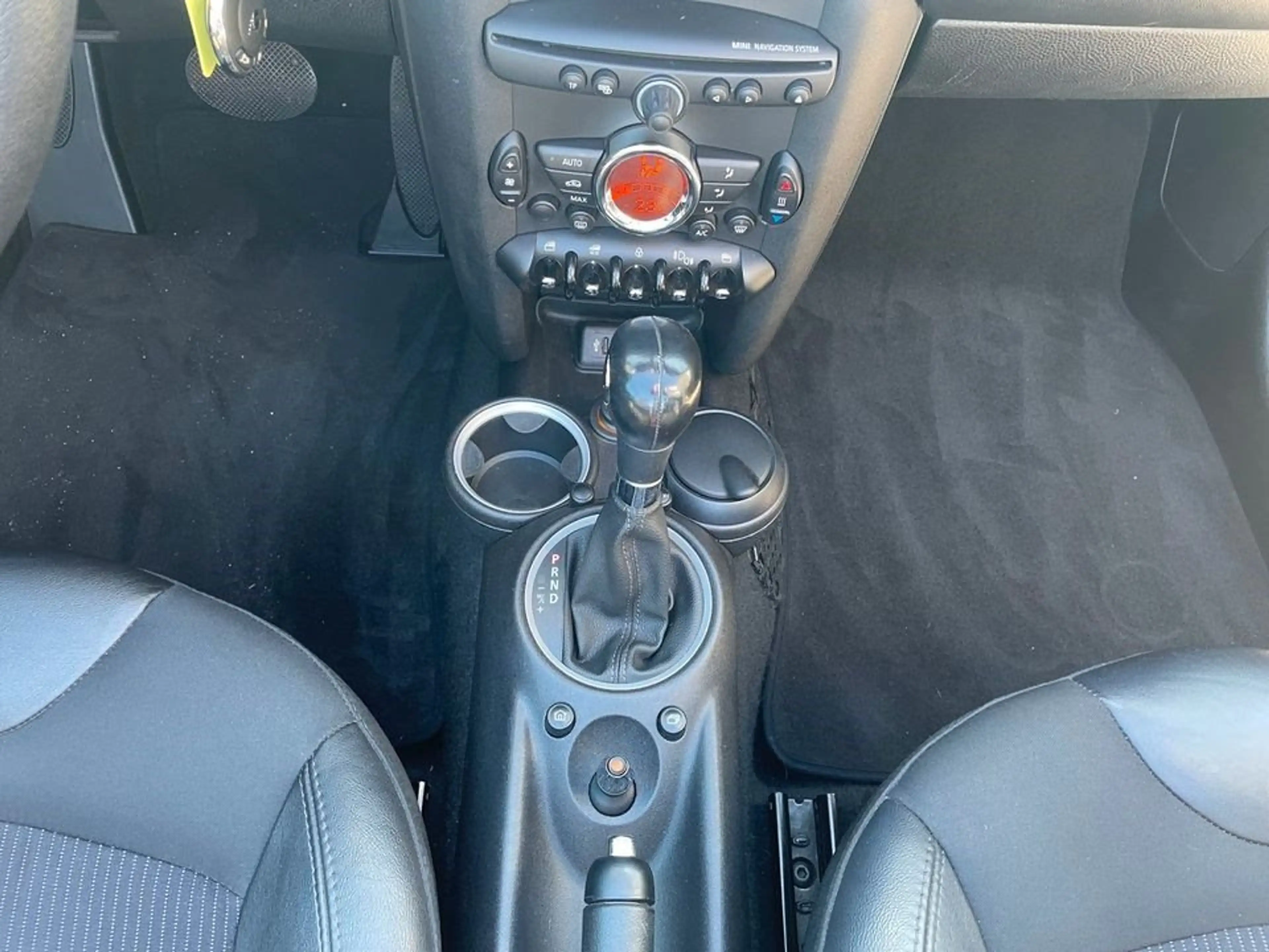 MINI Cooper Cabrio Cooper Cabrio + TÜV bis 07.2028 — photo 9