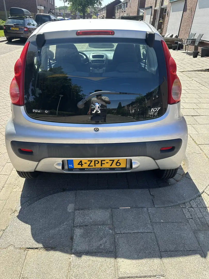 Peugeot 107 70 Street Racing Cool - 2