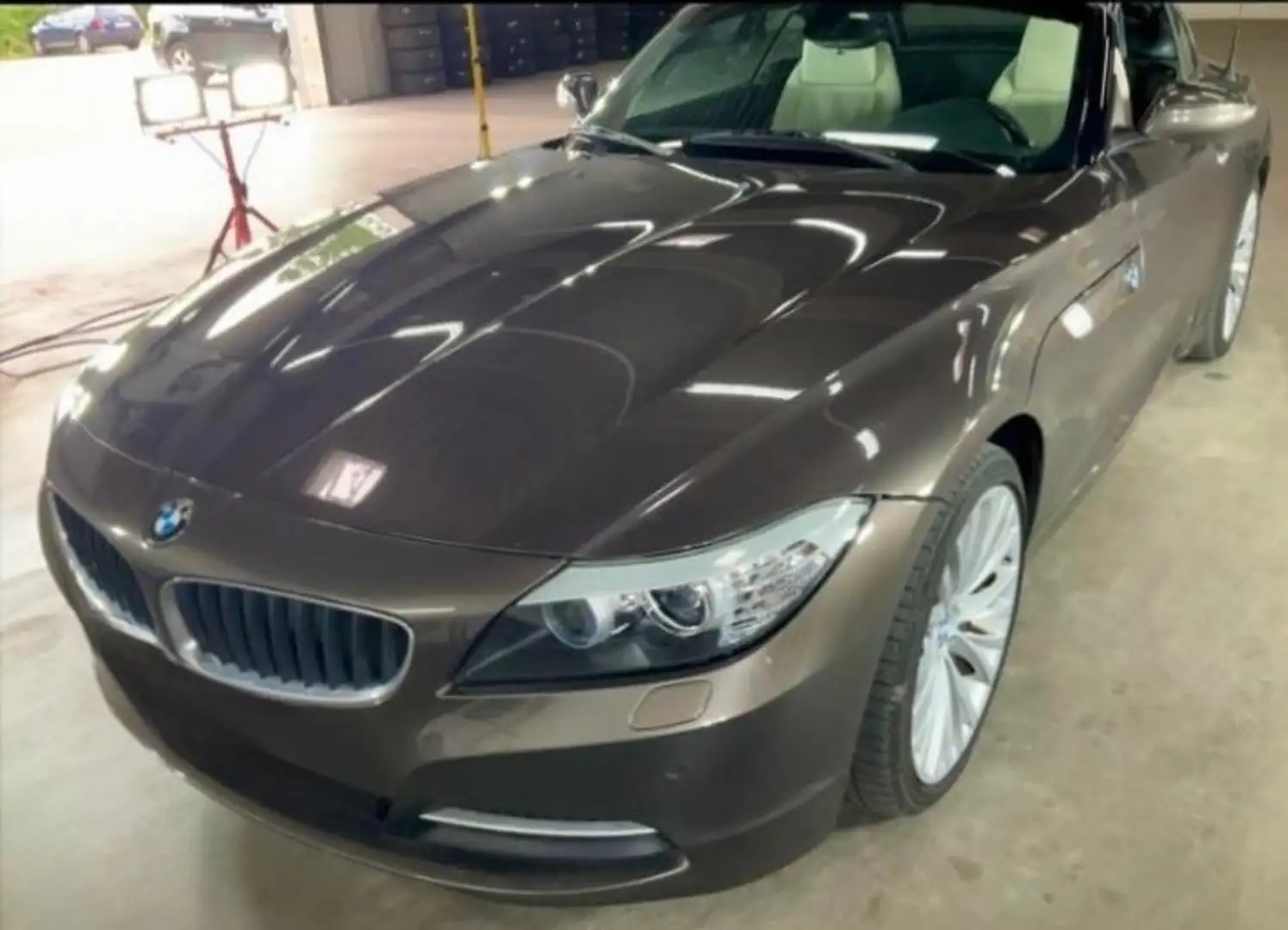 BMW Z4 Z4 sDrive23i s-drive 205CV FARI XENON NAVY PROFESS Brun - 1