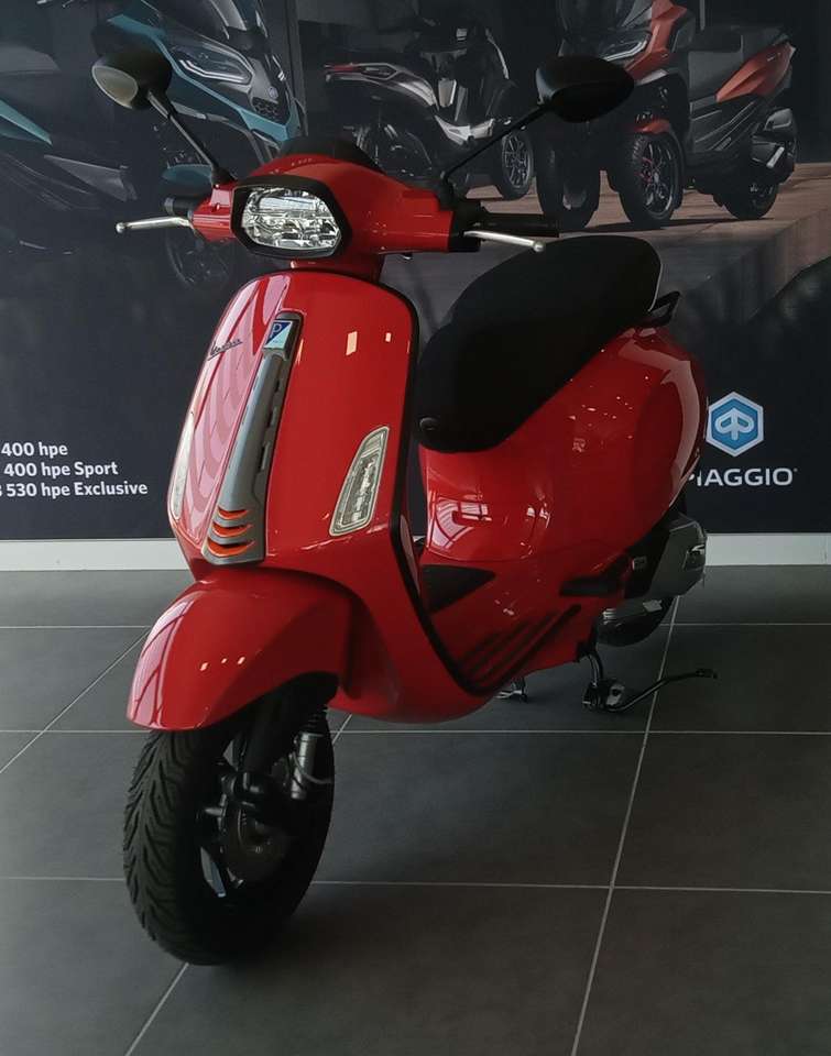 Vespa Sprint 125 i.e. S"i-get" EURO 5 +- NUOVO IN PRONTA CONSEGNA!