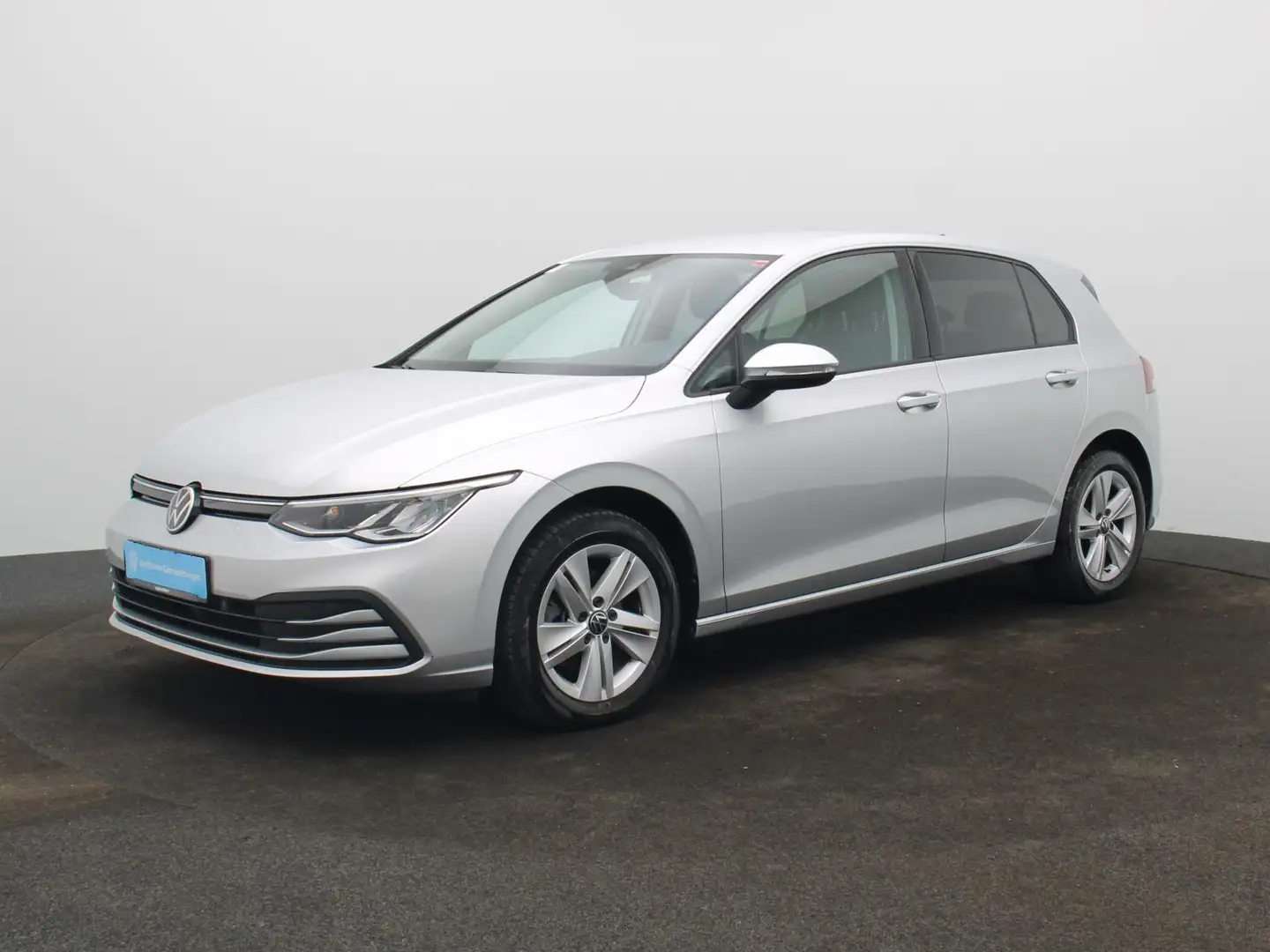 Volkswagen Golf VIII Life 1.0TSI / Navi, App, ACC, LED, SHZ Silber - 2