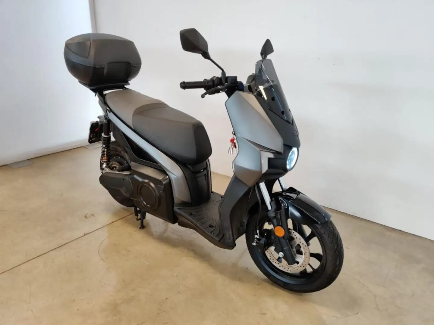 SEAT MO eScooter 125 Gray Szary - 2