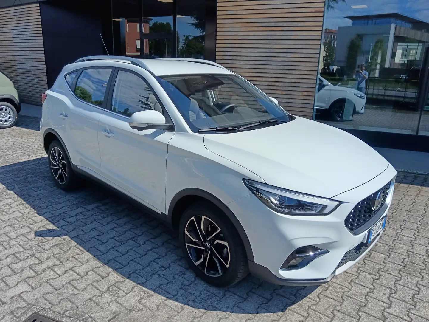 MG ZS ZS 2021 1.5 Luxury Wit - 1