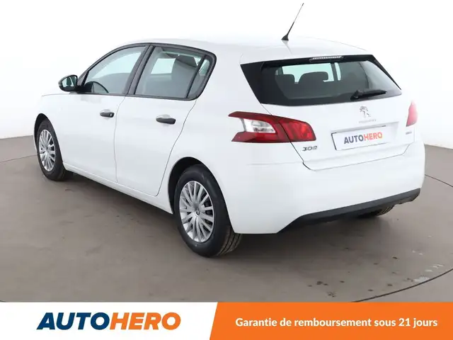 Peugeot 308 view 4