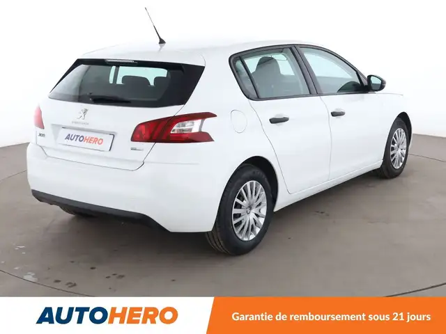 Peugeot 308 view 6