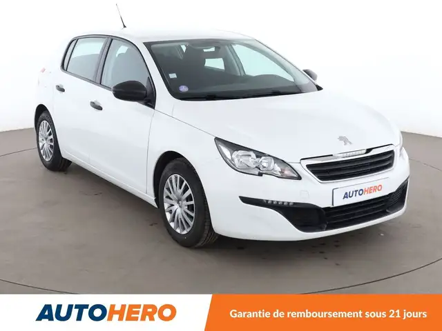 Peugeot 308 view 8