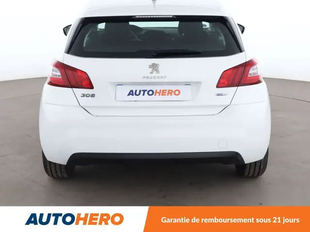Peugeot 308 view 5
