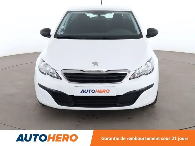 Peugeot 308 view 9
