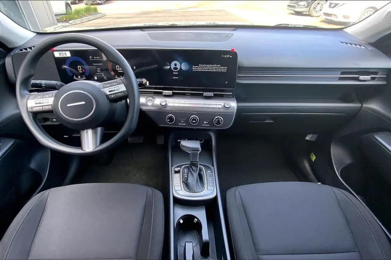 Hyundai KONA снимка Hyundai KONA