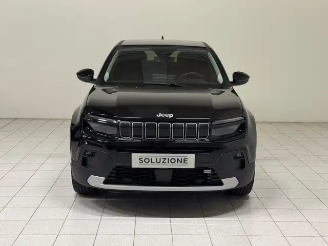 Jeep Avenger view 8