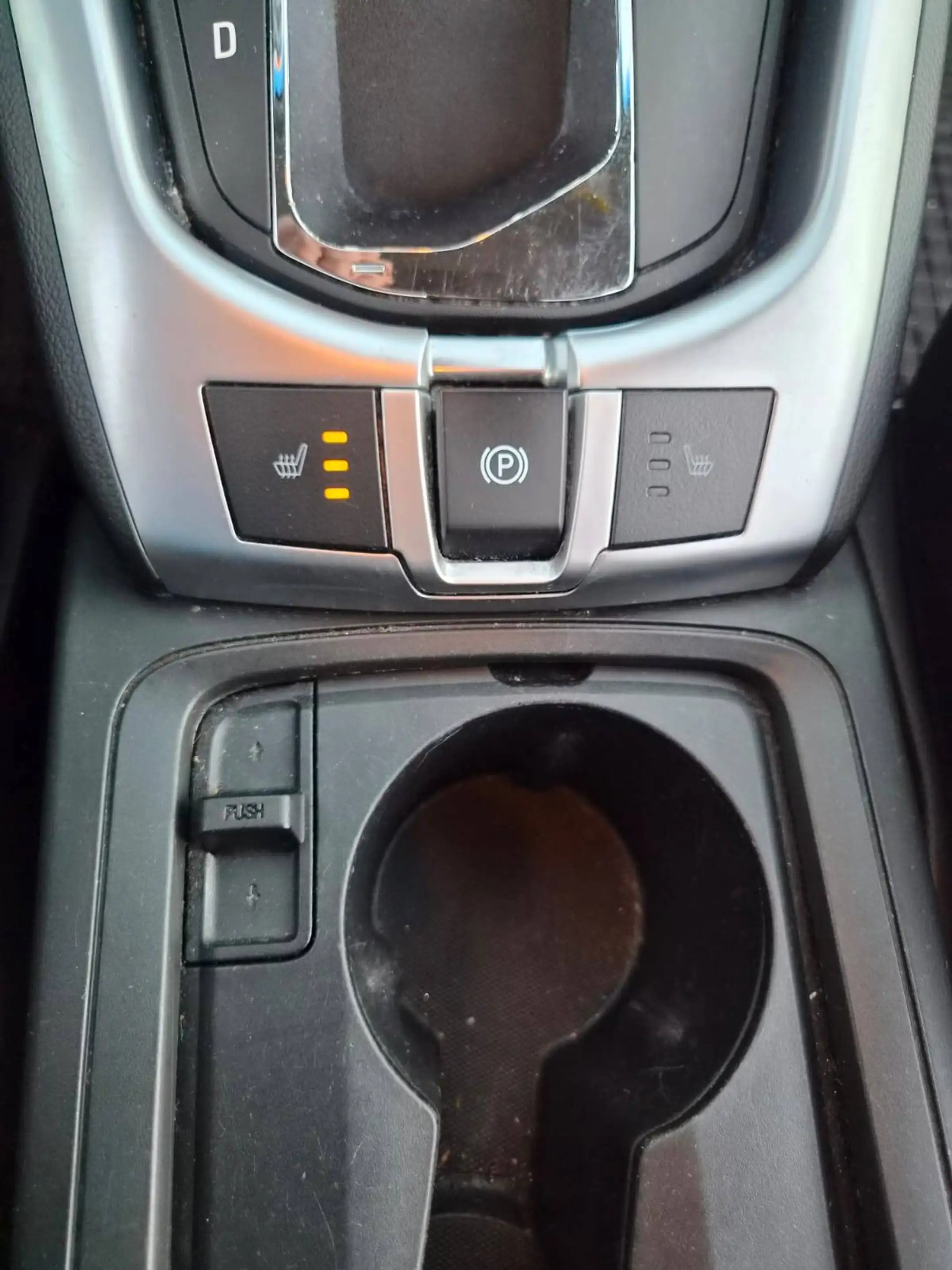 Opel Antara Cosmo 4x4 — photo 14