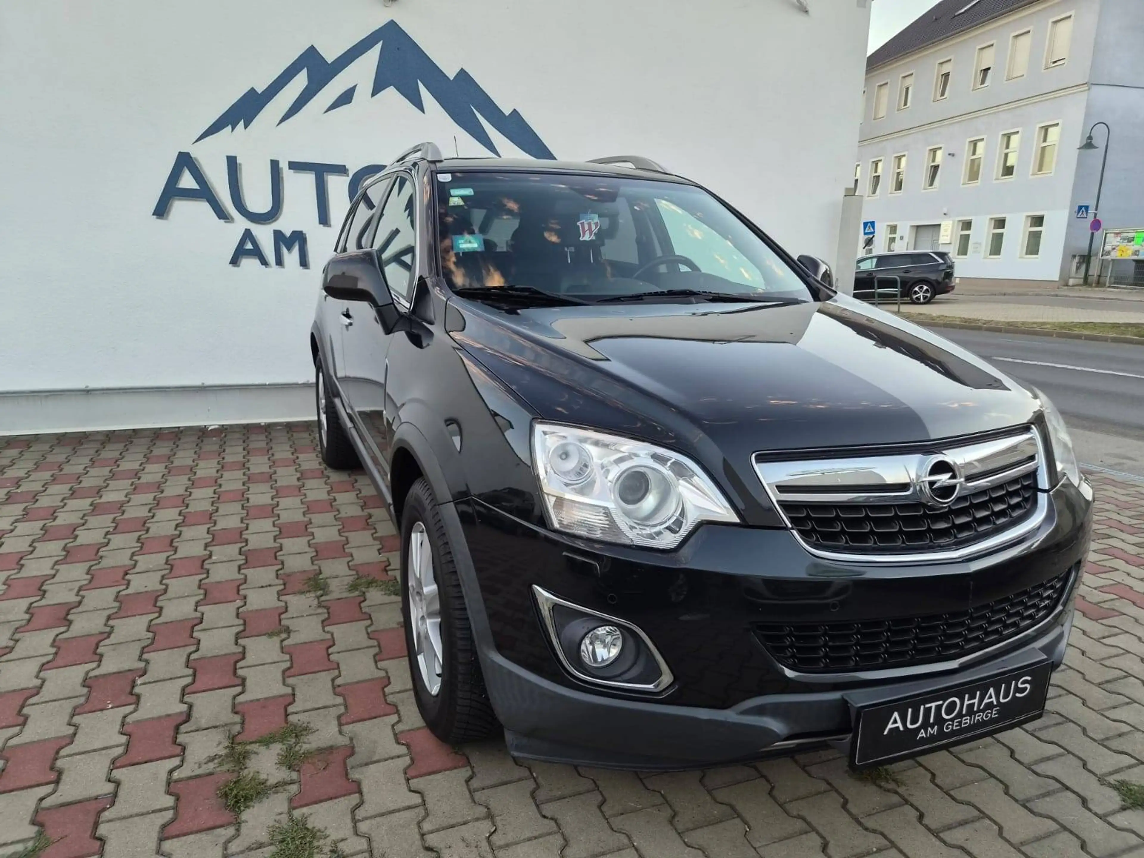 Opel Antara Cosmo 4x4 — photo 3