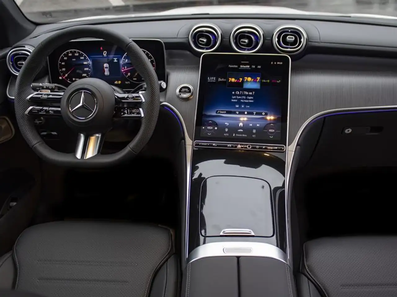 Mercedes-Benz GLC fotografie Mercedes-Benz GLC