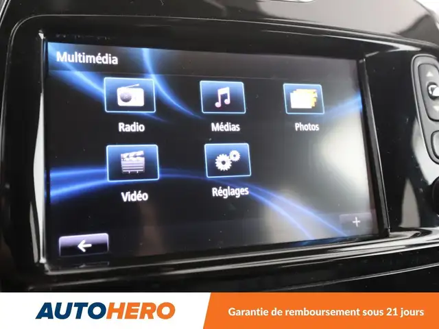 Renault Captur view 21