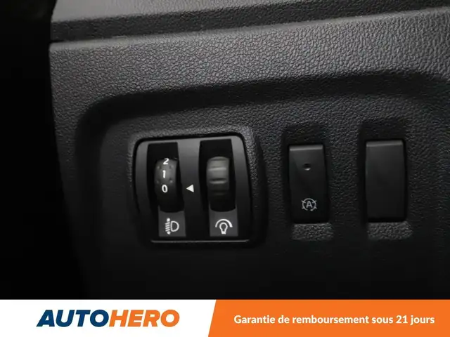 Renault Captur view 30