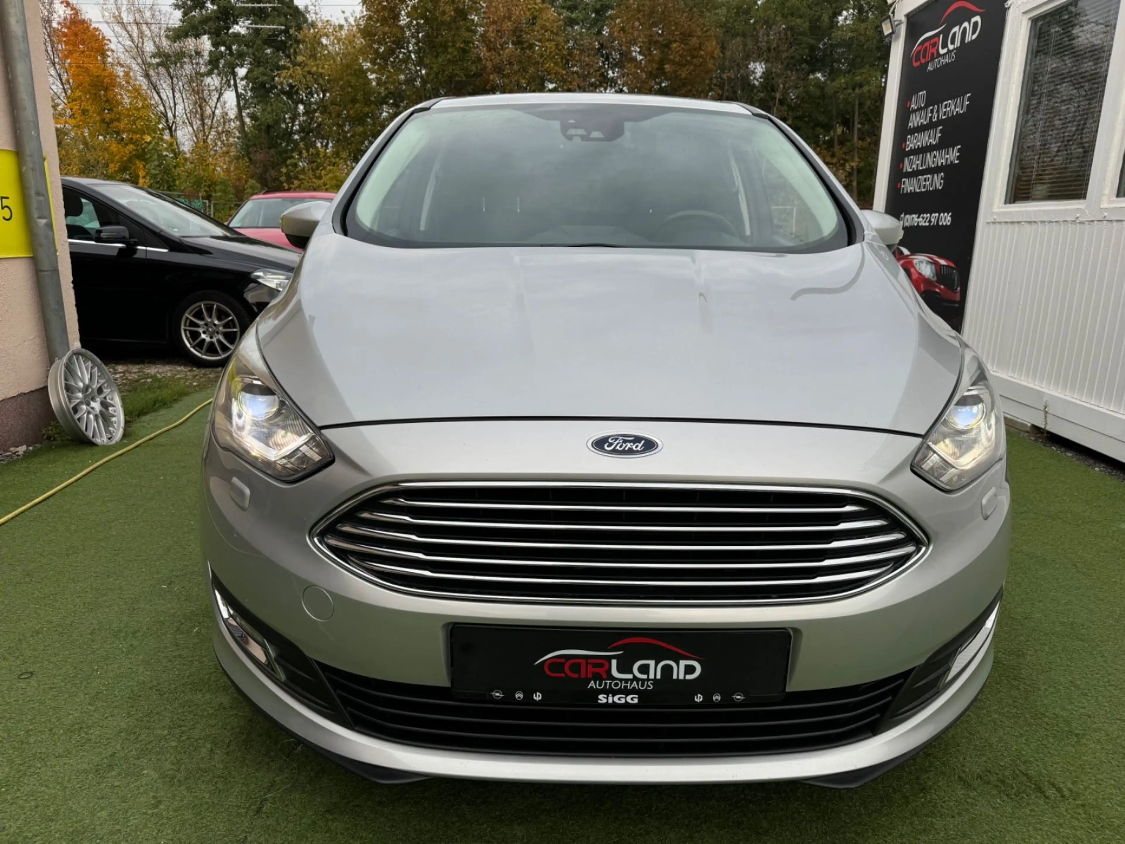 Ford Grand C-Max Grand C-MAX Titanium -7Sitze-99tkm! — photo 3