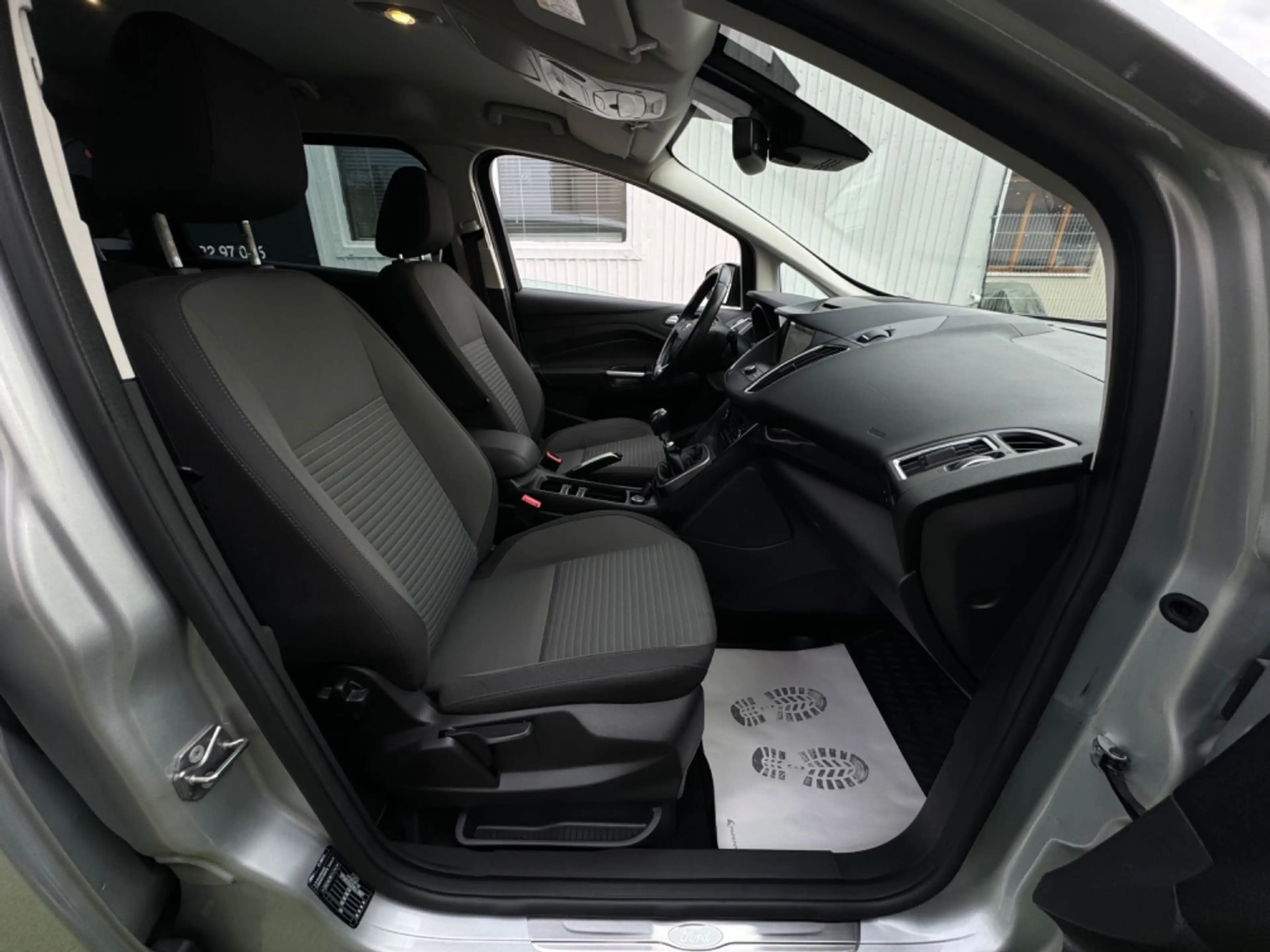 Ford Grand C-Max Grand C-MAX Titanium -7Sitze-99tkm! — photo 12