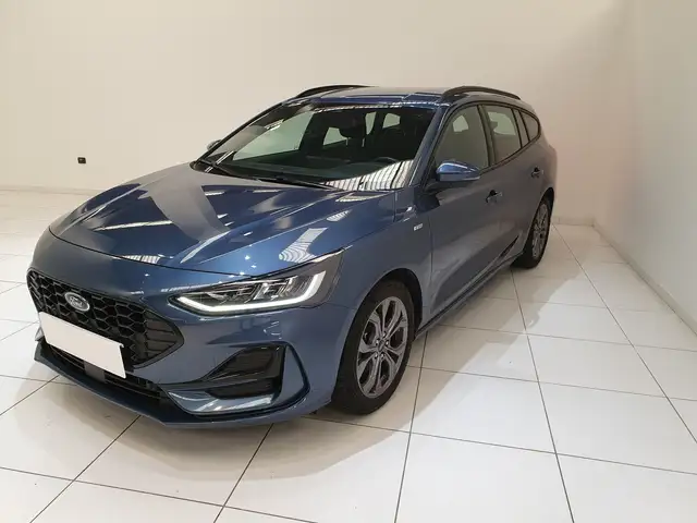 Ford Focus 1.0 EcoBoost Hybrid 125 CV SW ST Line Design