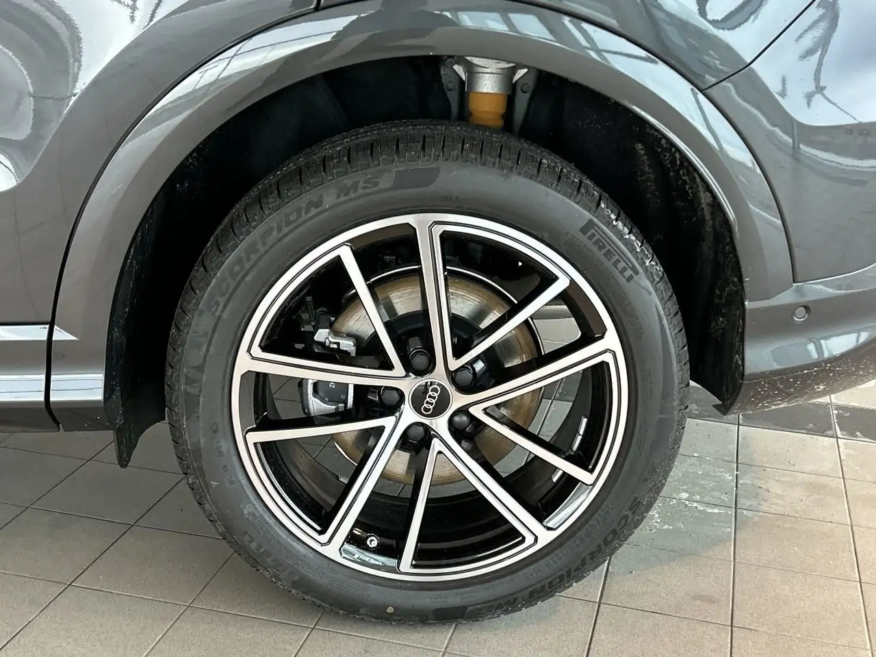 Audi Q5 снимка Audi Q5