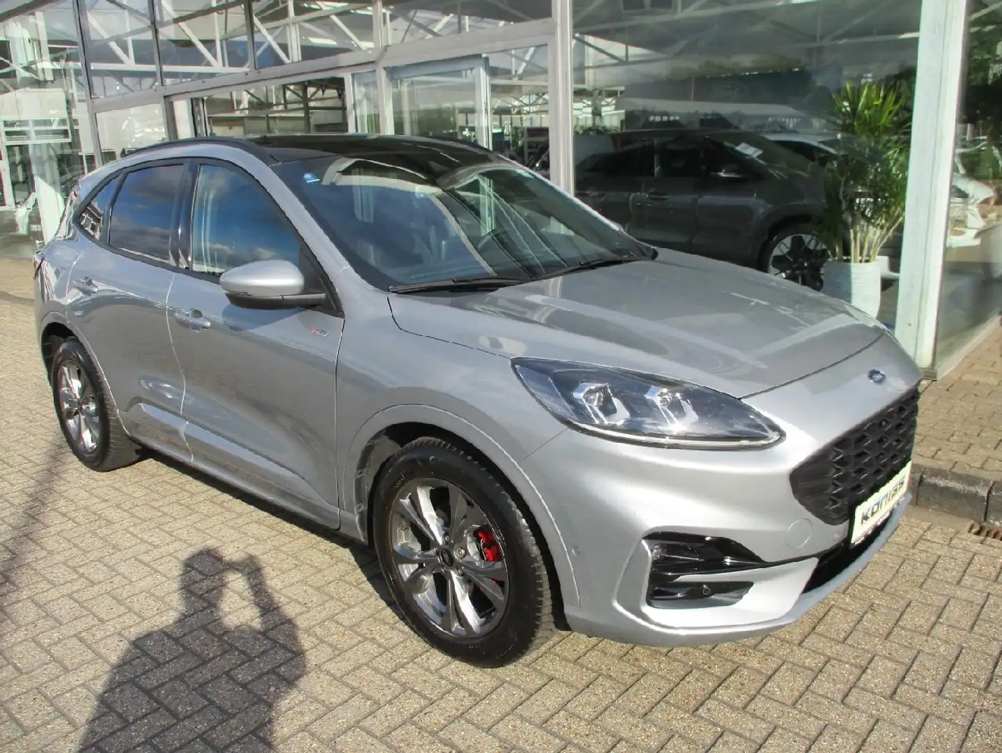 Ford Kuga ST-Line X Gris - 1
